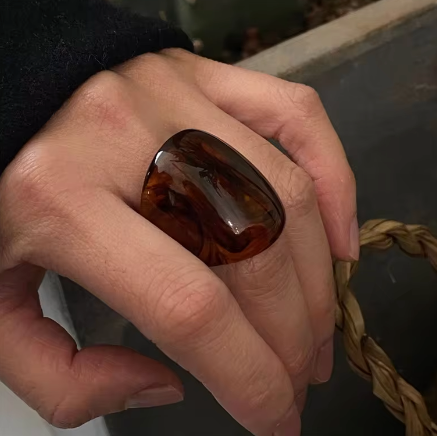 Dakota Amber Ring