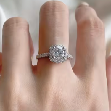 Eterna Moissanite Promise Ring